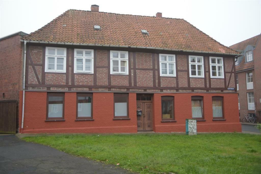 Fachwerkhaus In Der Altstadt Lüneburg Extérieur photo